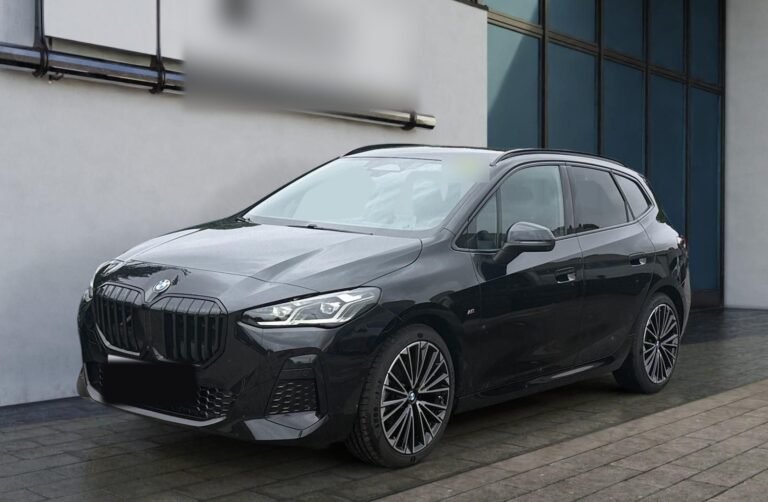 BMW 218i Active Tourer 2024