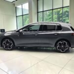 VOLKSWAGEN GOLF 8.5 R-LINE full
